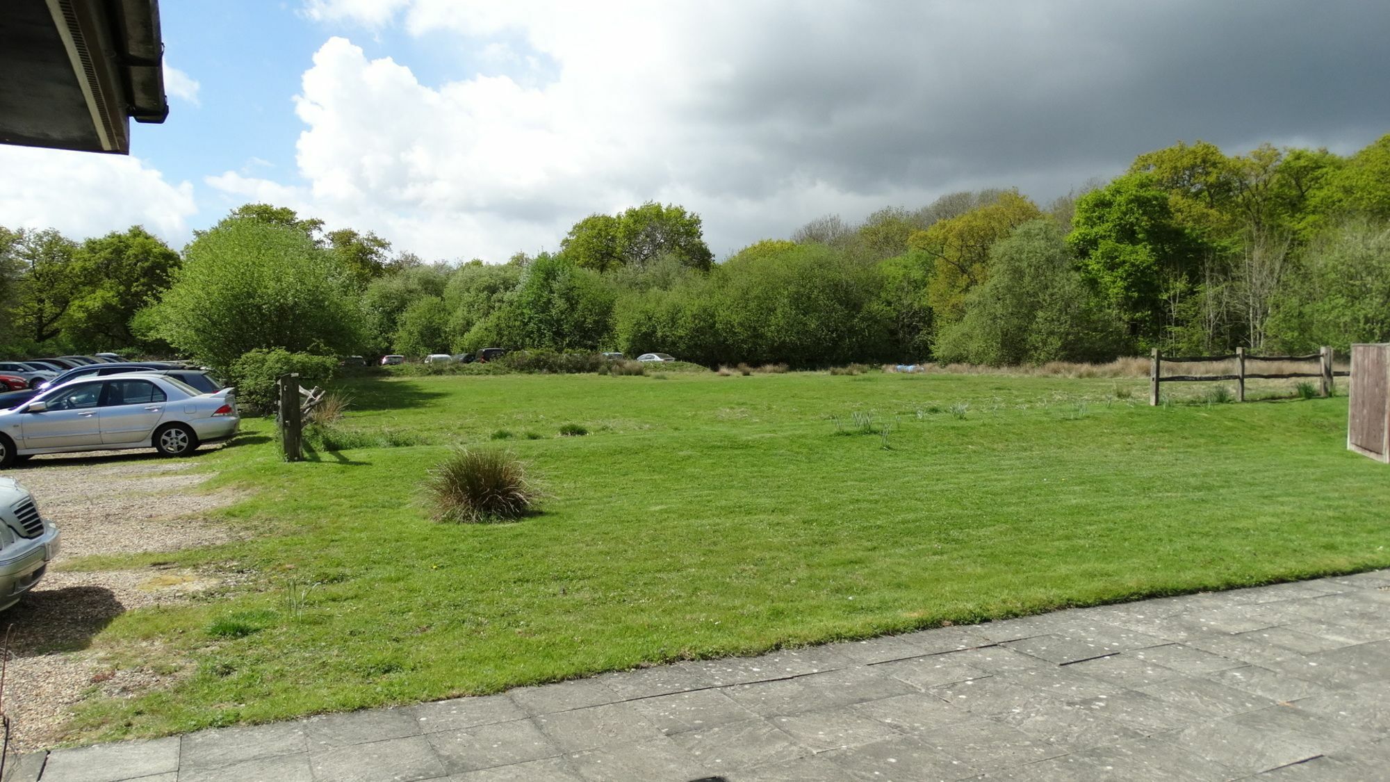 Little Foxes & Gatwick Airport Parking Hotel Crawley (West Sussex)